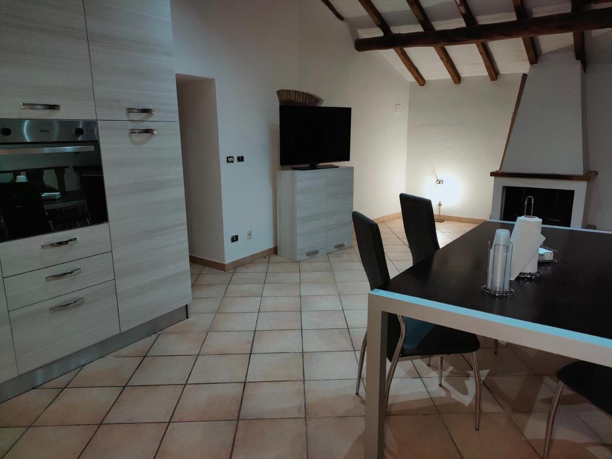 Francigena Viterbo Apartment Con Parcheggio Gratuito A Soli 2 Minuti Extérieur photo