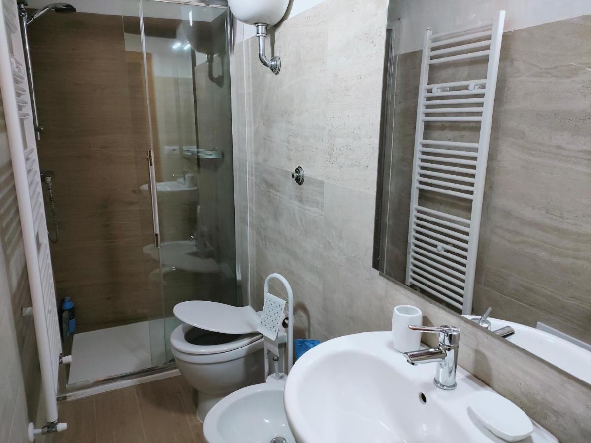 Francigena Viterbo Apartment Con Parcheggio Gratuito A Soli 2 Minuti Extérieur photo