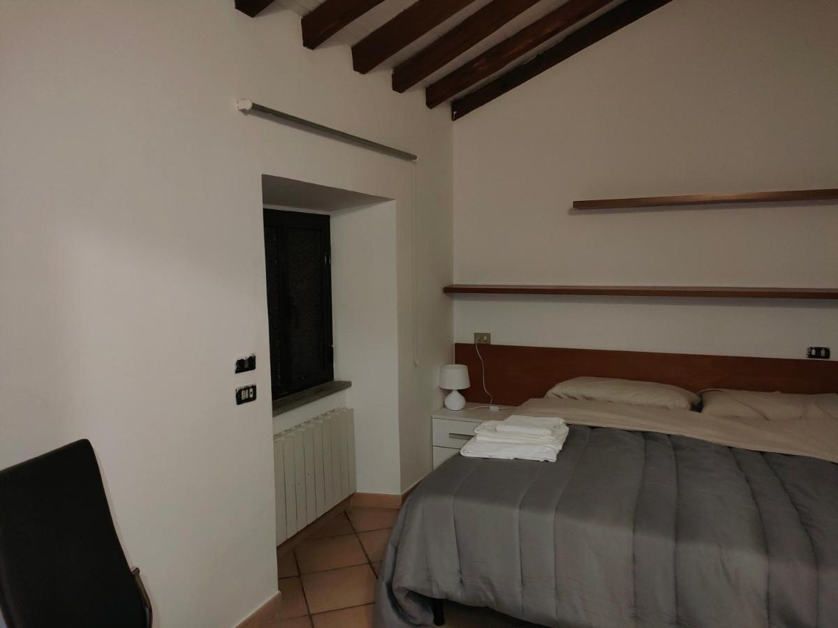 Francigena Viterbo Apartment Con Parcheggio Gratuito A Soli 2 Minuti Extérieur photo