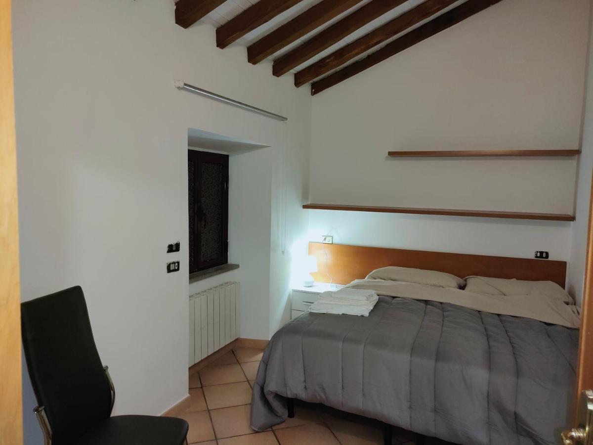Francigena Viterbo Apartment Con Parcheggio Gratuito A Soli 2 Minuti Extérieur photo